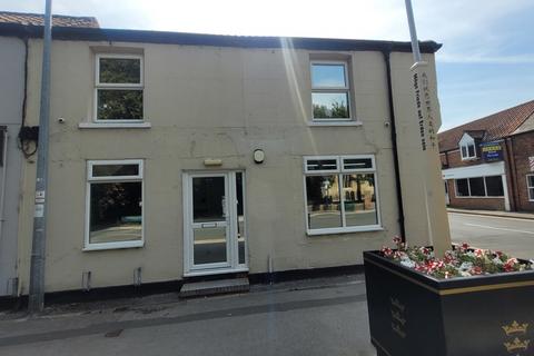 Office to rent - Church Street, Sutton, HU7 4TD