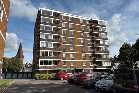 2 bedroom flat to rent, Dyke Road, Brighton BN1