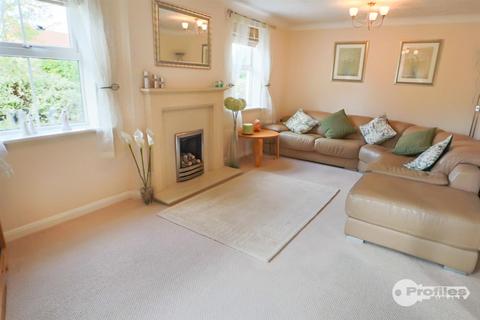 4 bedroom detached house for sale, Ferndale Grove, Hinckley