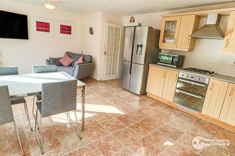 4 bedroom detached house for sale, Ferndale Grove, Hinckley