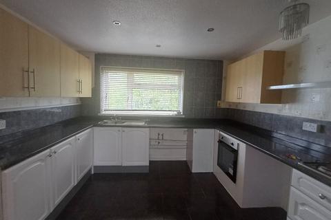 1 bedroom flat to rent, St.Chads Walk South, Grimsby, DN37