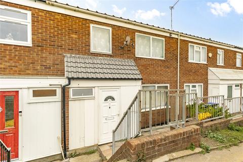 2 bedroom apartment to rent, Wadeville Close, Belvedere, DA17
