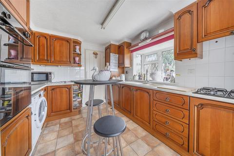 2 bedroom park home for sale, Lower Road, East Farleigh
