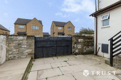 4 bedroom detached house for sale, Halifax Road, Scholes, BD19