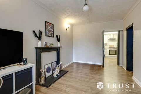 4 bedroom detached house for sale, Halifax Road, Scholes, BD19