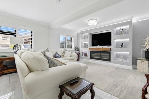 112 Burlescoombe Road, Southend-on-sea, SS1 3PS