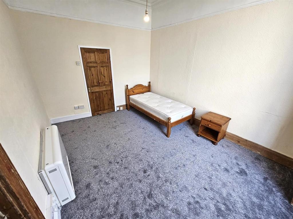 Bedroom.jpg