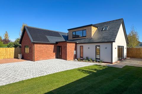 undefined, Irvine Close, Kings Acre, Hereford, HR4