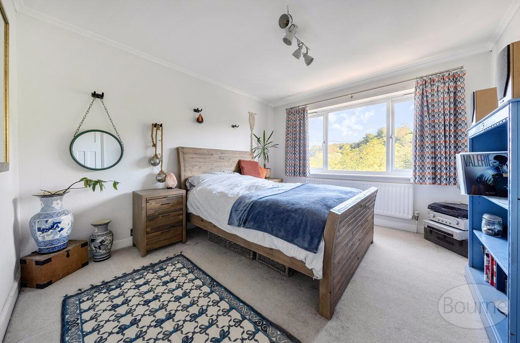 3bf13727-215f-42f...