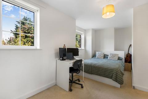 2 bedroom maisonette for sale, Broomfield Rise, Abbots Langley WD5