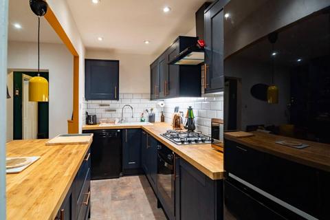 2 bedroom flat for sale, Stanford Road, Brighton