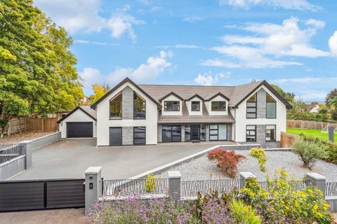 5 bedroom detached house for sale, Armitage Close, Loudwater, Rickmansworth, WD3