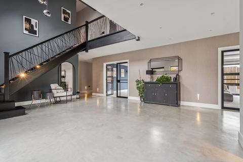 5 bedroom detached house for sale, Armitage Close, Loudwater, Rickmansworth, WD3