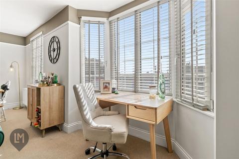 undefined, Wimbledon Park Road, London