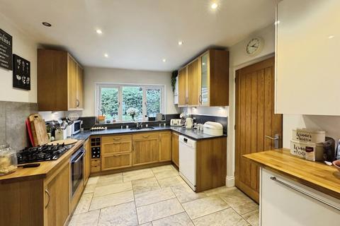 undefined, Wellands Green, Cleckheaton, BD19