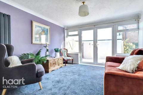 3 bedroom detached bungalow for sale, Gatefield Close, Walton On The Naze