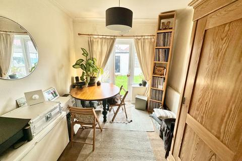 3 bedroom semi-detached house for sale, Perth Avenue, London NW9
