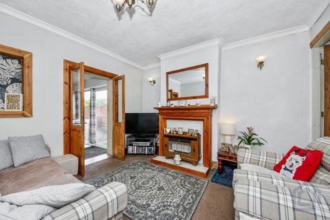 undefined, Dudley DY3