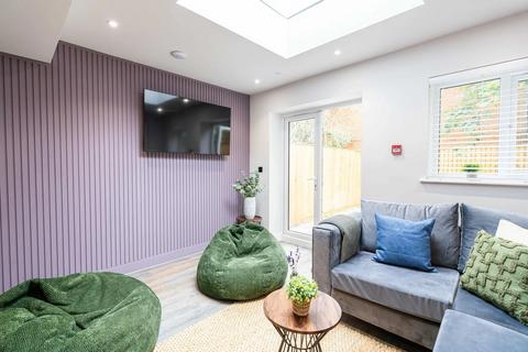 7 bedroom house to rent, Newcombe Road, Southampton SO15