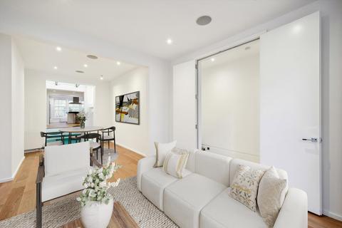 undefined, Chester Square, London, SW1W