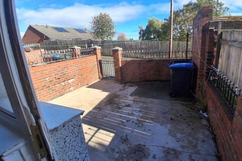 2 bedroom terraced house to rent, Easington SR8