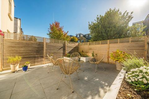 1 bedroom flat for sale, Dryden Road, London SW19
