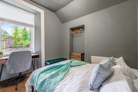 14 Croftbank Crescent, Bothwell, Glasgow, G71 8RS