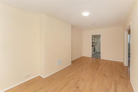 123b Northumberland Park, London, N17 0TL