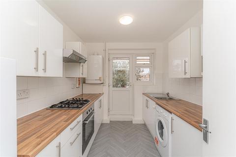 123b Northumberland Park, London, N17 0TL