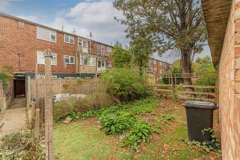 123b Northumberland Park, London, N17 0TL
