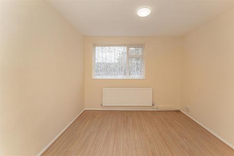 123b Northumberland Park, London, N17 0TL