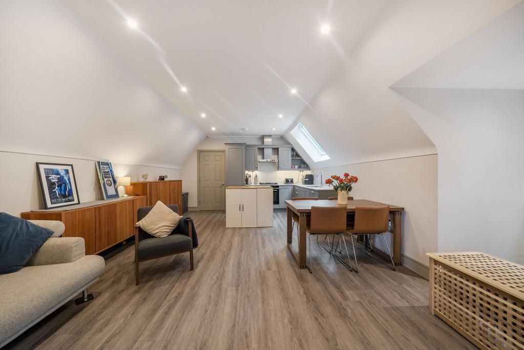 Kitchen / Living