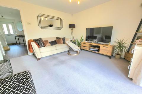 3 bedroom semi-detached house for sale, Down Meadow, Warwickshire CV12