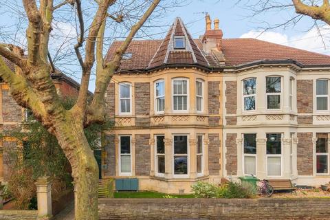 undefined, Crowndale Road, Knowle