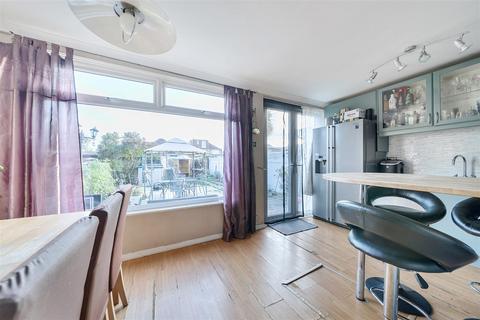 3 bedroom semi-detached house for sale, Hook Rise South, Surbiton