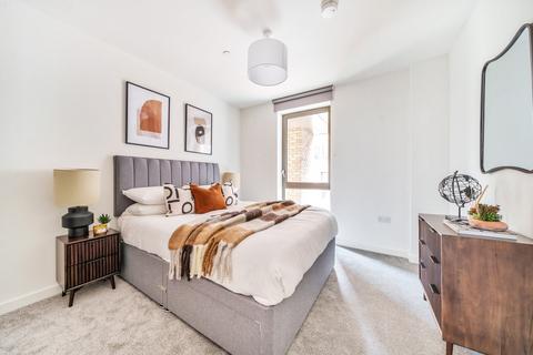 undefined, 12 Gallions Road, Beckton E16