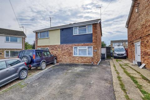 undefined, Franciscan Close, Rushden