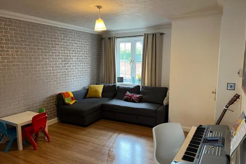 3 bedroom detached house to rent, Emerson Valley