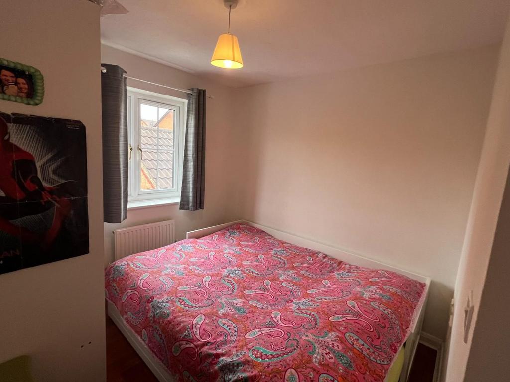 Wolfscote Lane Bedroom2.JPG