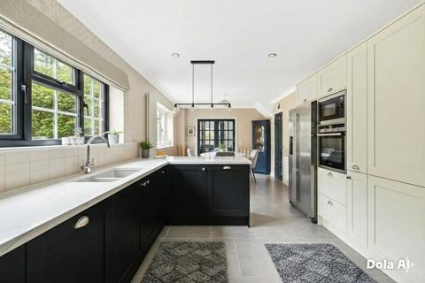 4 bedroom detached house for sale, Woodlands Ride, South Ascot, Berkshire, SL5