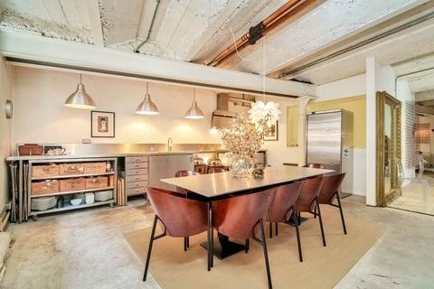 1 bedroom flat for sale, Maritime Street, The Shore, Edinburgh, EH6