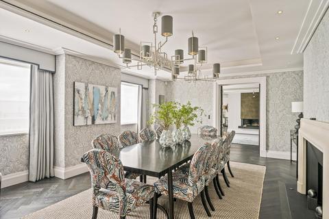 5 bedroom flat to rent, Princes Gate, Knightsbridge, London, SW7