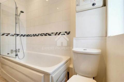 undefined, Ground floor flat, Portland Road, South Norwood