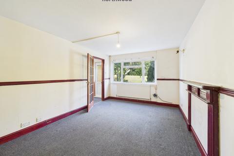 undefined, Idwal, Wrexham, LL14