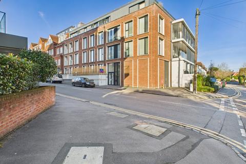2 bedroom apartment for sale, Station Road, Gerrards Cross, Buckinghamshire, SL9
