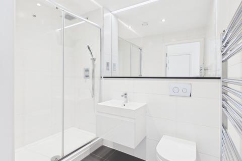 2 bedroom apartment for sale, Station Road, Gerrards Cross, Buckinghamshire, SL9