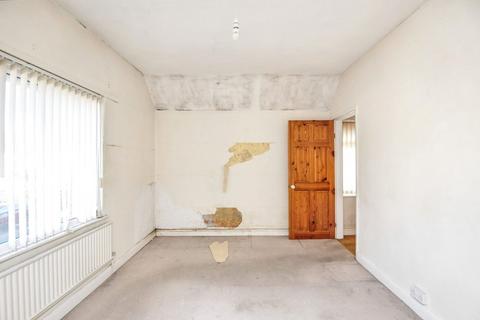 63 The Avenue, Bentley, Doncaster, DN5 0NP