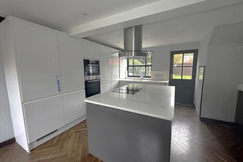 3 bedroom detached house for sale, Lapwing Drive, Hampton-in-Arden, Solihull, West Midlands, B92