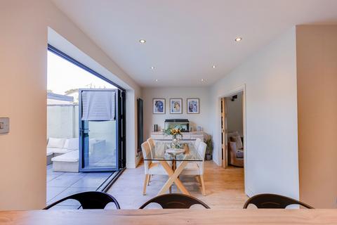 undefined, Longmeadow Drive, Dinas Powys, The Vale Of Glamorgan. CF64 4TB