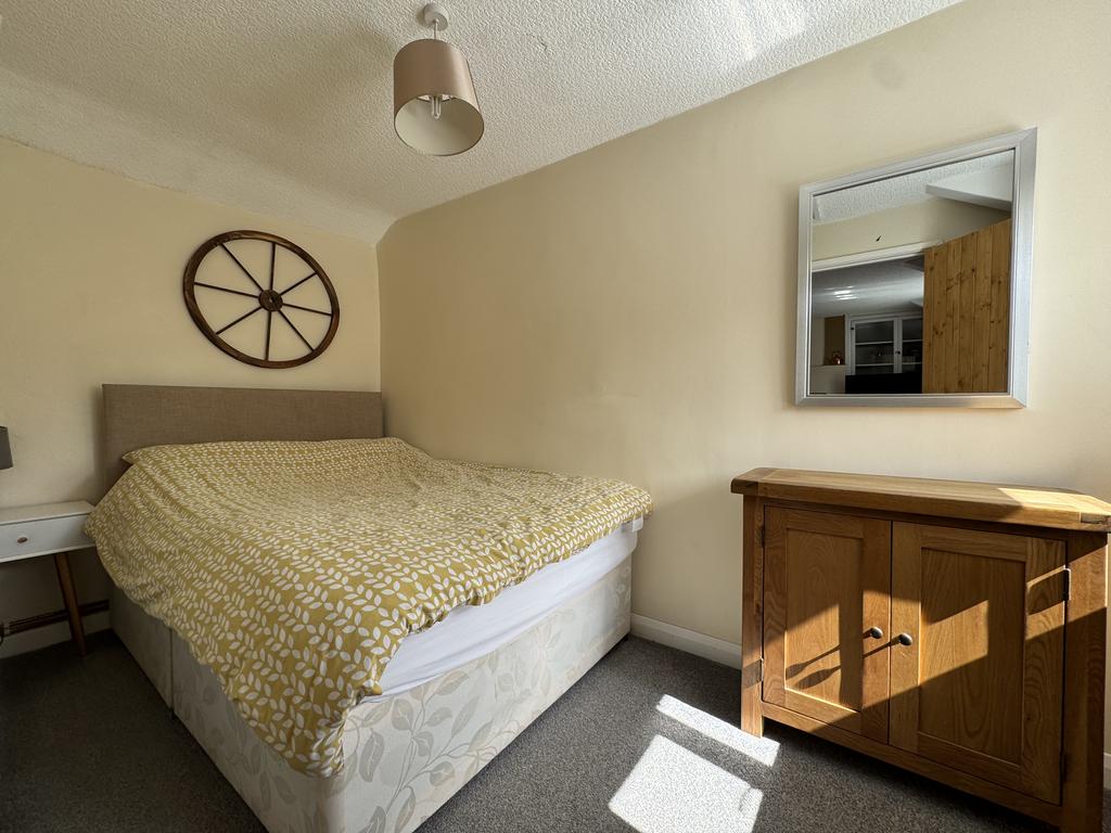 Double Bedroom 1